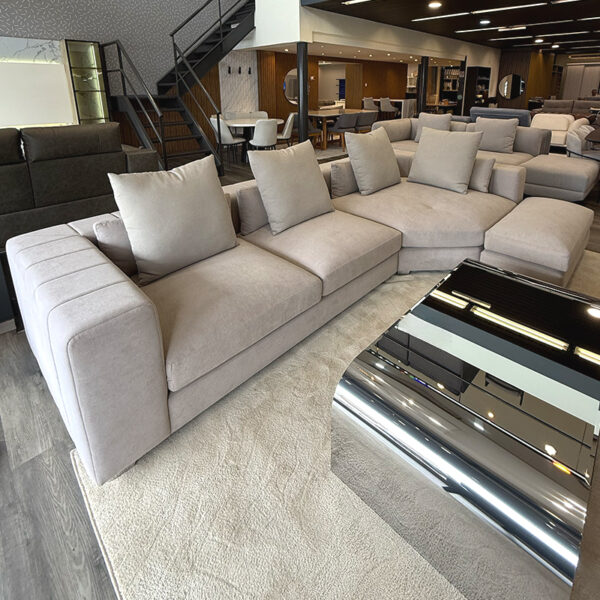 Rinconero Modelo Tropea